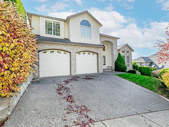 3rd image of 14732 SE Duke St