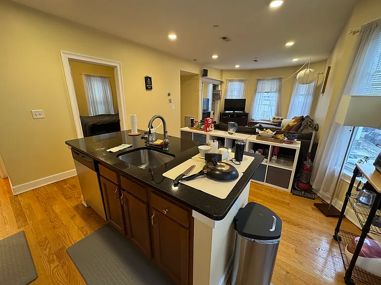 10 Jay St #2F — Photo 11
