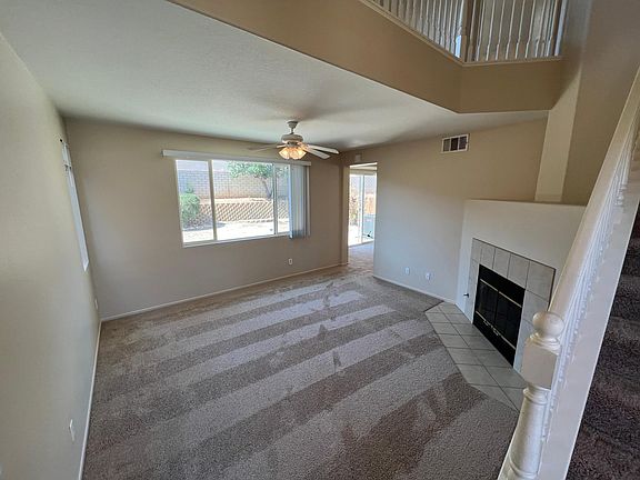 3rd image of 13725 Sunshine Terrace St