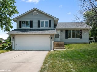 1412 N C St, Indianola, IA 50125
