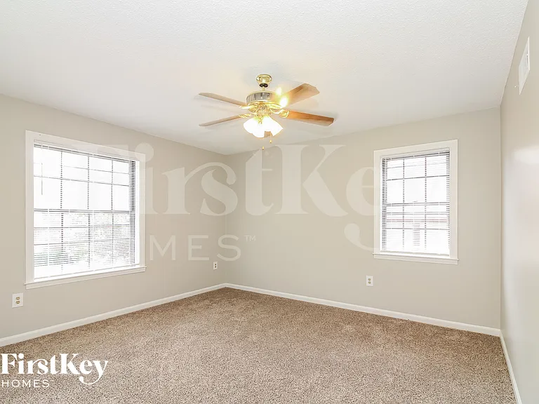 3007 Wood Thrush Dr — Photo 9