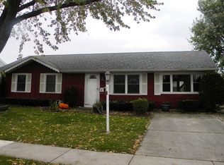 785 Farragut Ave, Romeoville, IL 60446