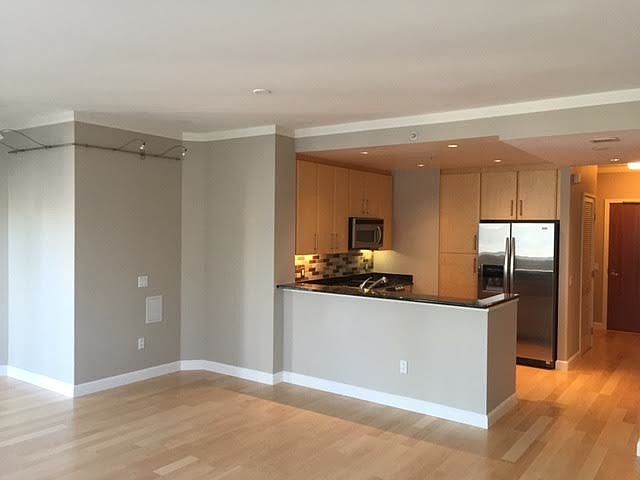 Living Room/Kitchen