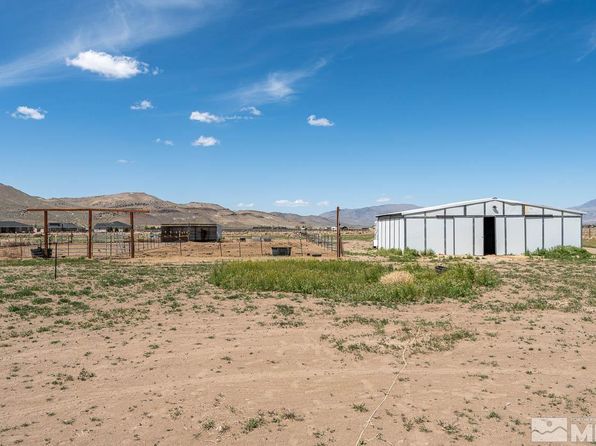 255 Panther Range Ct, Reno, NV 89510