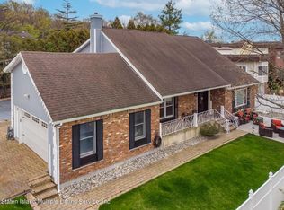 860 Rockland Ave, Staten Island, NY 10314