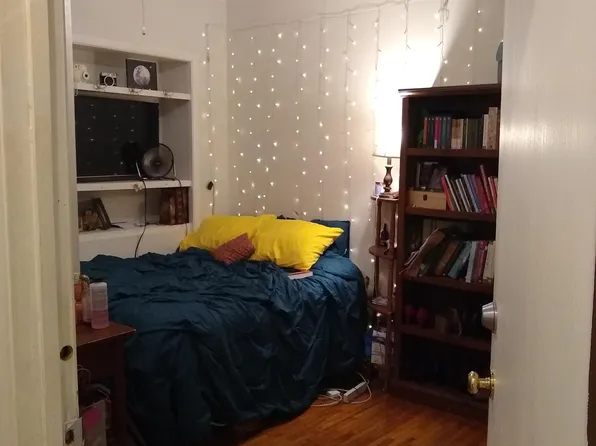 305 Augusta Ave, Dekalb, IL 60115