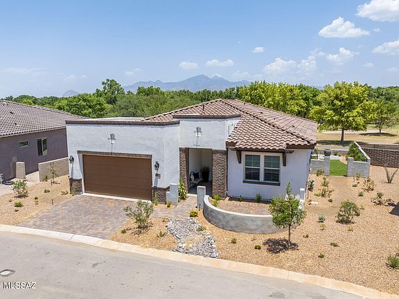 3rd image of 85 Sabino Ct