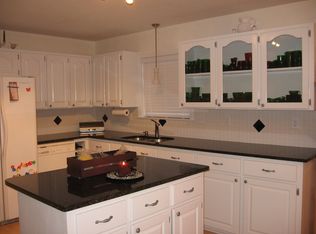 28 Aldridge Rd, Leoma, TN 38468