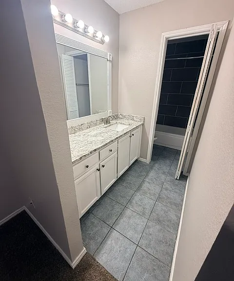 6610 Parkview Dr — Photo 9