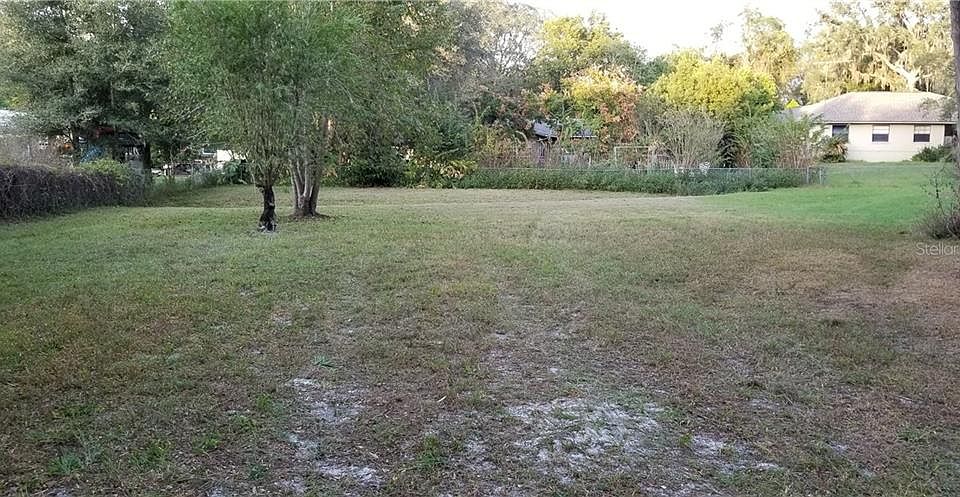 2nd image of 34759 Evergreen Way