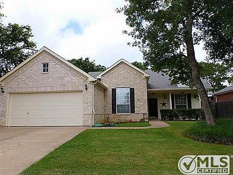 2nd image of 3912 Kirby Dr
