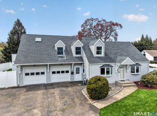 120 South Pine Creek Road, Fairfield, CT 06824
