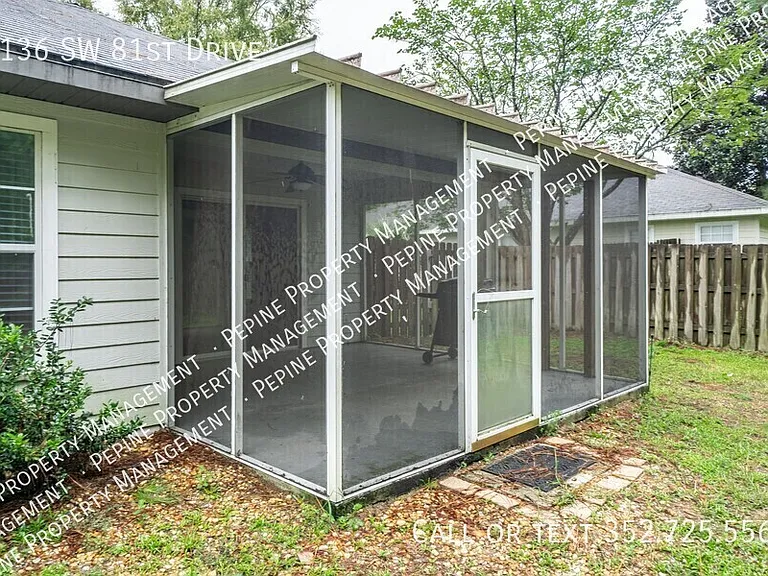 7136 SW 81st Dr — Photo 19
