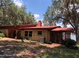 110 Long Lake Rd, Hawthorne, FL 32640
