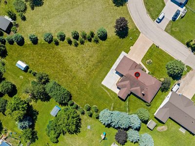 2562 Rebecca Ann Dr, New Franken, WI, 54229