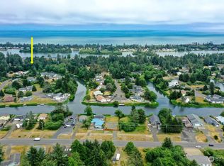 587 Quinault Ave SE, Ocean Shores, WA 98569