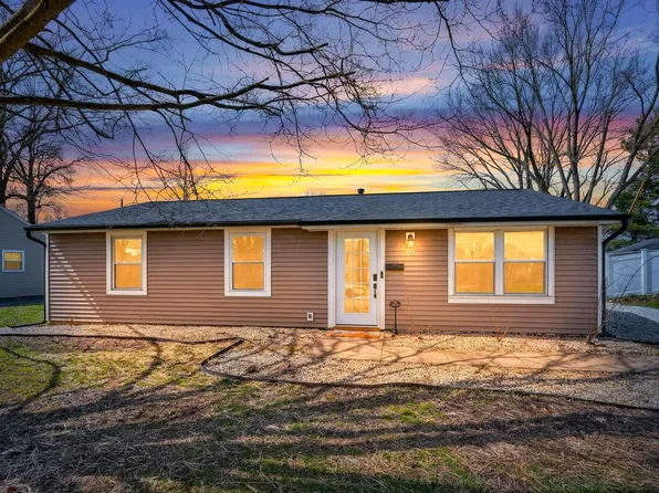 371 Banbury Dr, Columbus, OH 43230