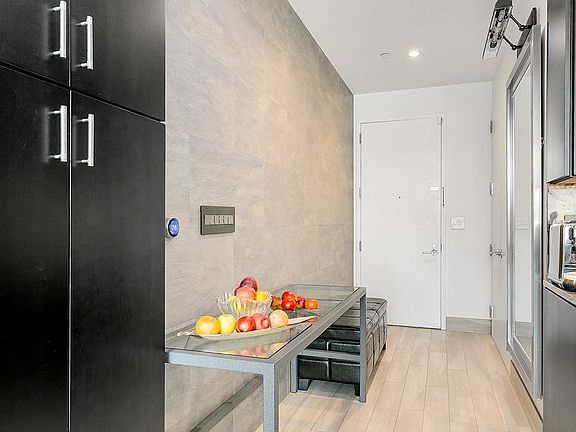 5th image of 217 51st Ave APT 313