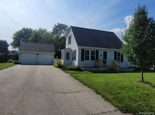 901 N Wenona St, Bay City, MI 48706
