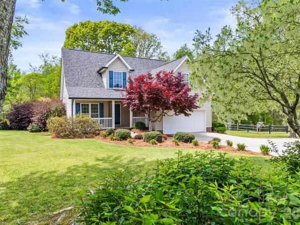 702 Addie Dr, Iron Station, NC 28080