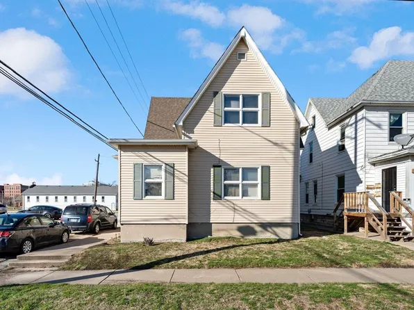 357 E Hickory St, Kankakee, IL 60901