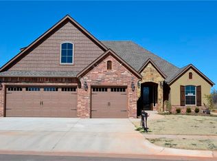 11517 SW 55th St, Mustang, OK 73064