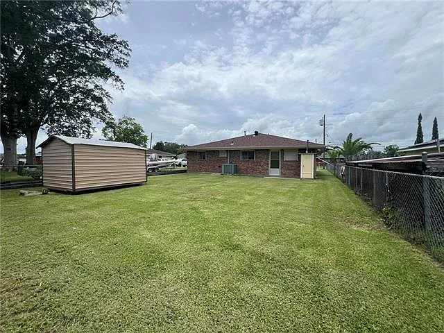 2745 Annette Dr — Photo 21