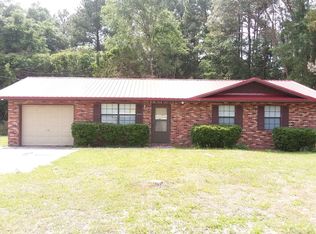 9269 101st Dr, Live Oak, FL 32060