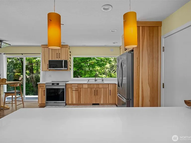 1311 Clearbrook Dr — Photo 11