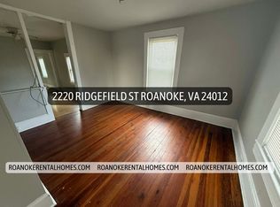 2220 Ridgefield St NE, Roanoke, VA 24012