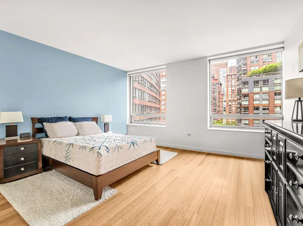 2 River Terrace image 6 of 24