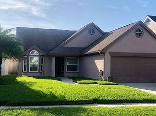 4408 Golf Club Ln, Tampa, FL 33618