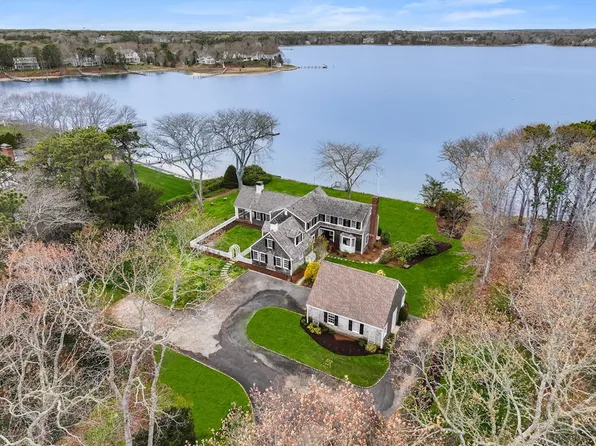 104 Great Bay Rd, Barnstable, MA 02630