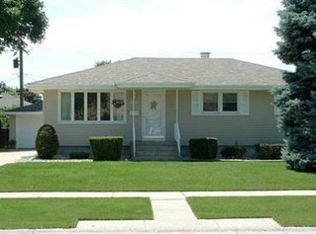 3026 W 98th Pl, Highland, IN 46322