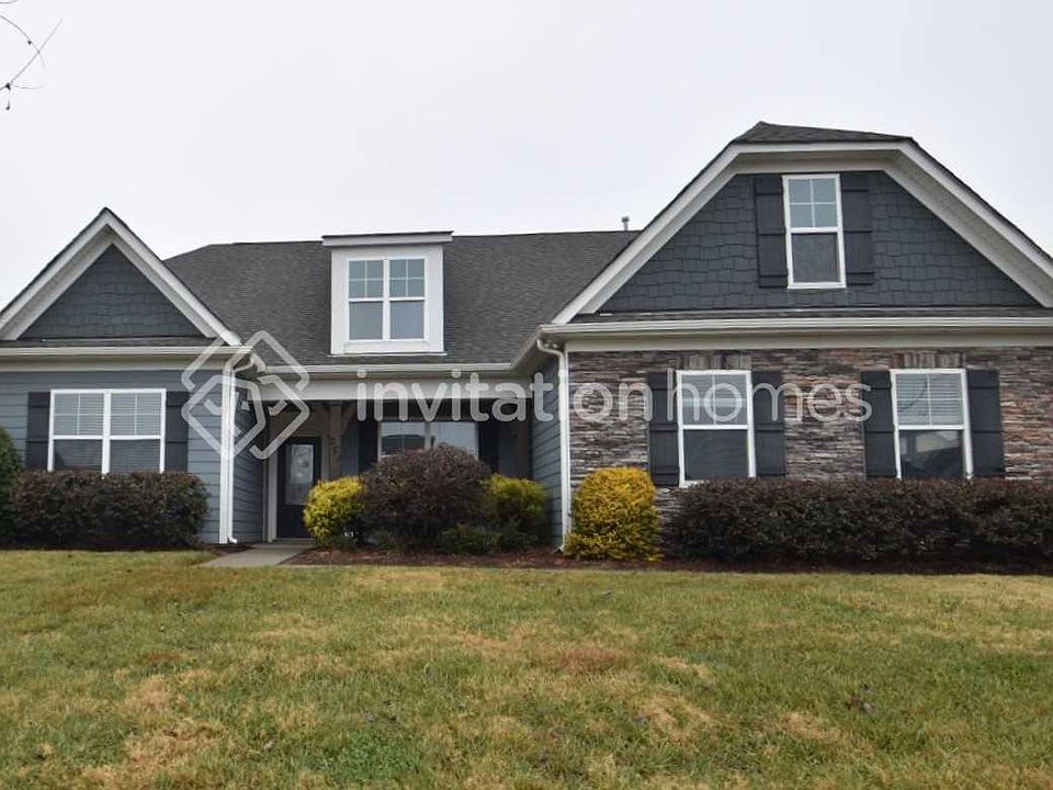 1st image of 251 Bushney Loop