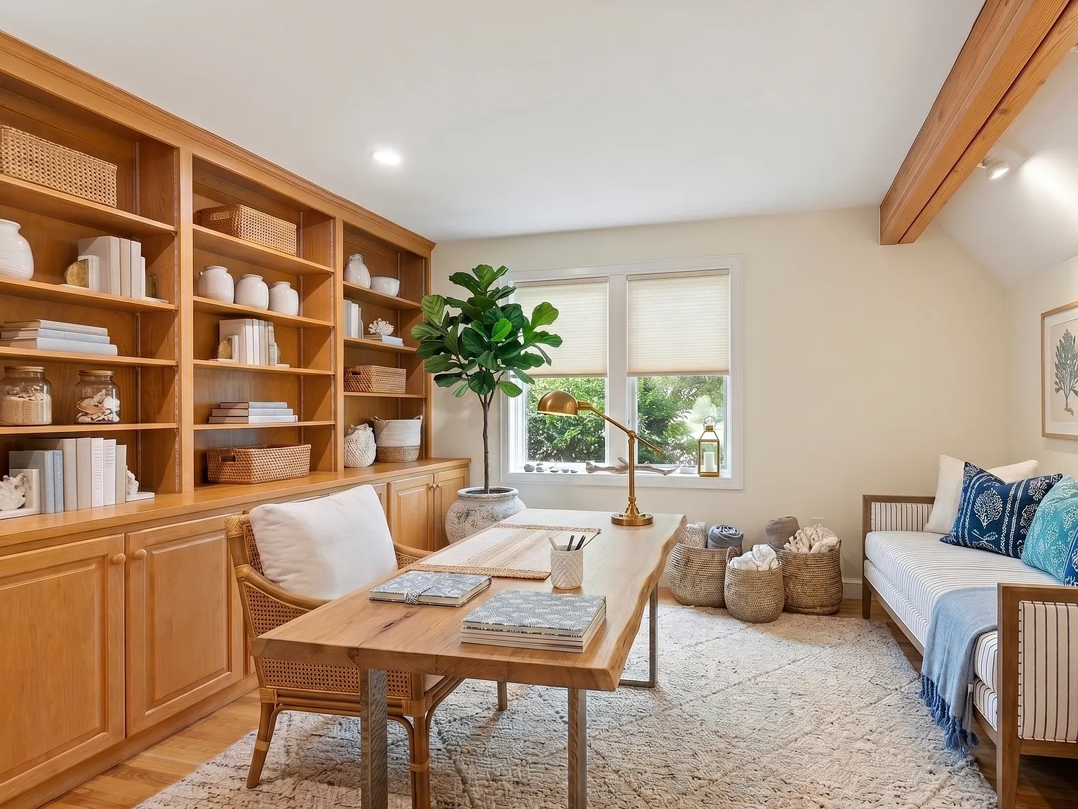 4 bed, 3100 sqft, $15,750 — Photo 4