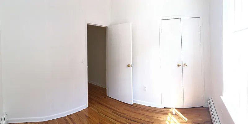 Rented by RC REAL ESTATE OF NEW YORK | media 25