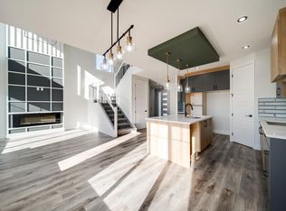 8515 183rd Ave NW, Edmonton, AB T5Z0S8