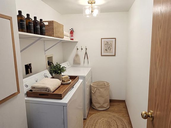 5th image of 260 Spruce Ridge Rd #208