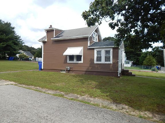 5th image of 1580 Partridge St