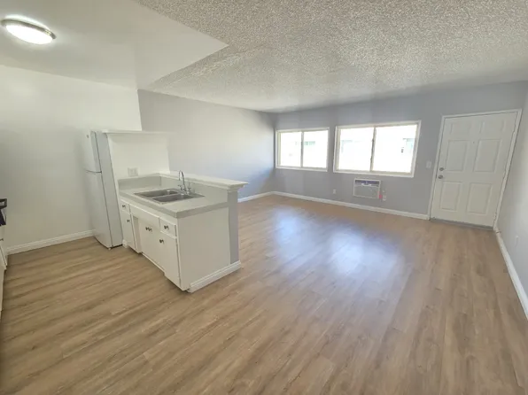 13961 Oxnard, 13961 Oxnard St APT 38, Van Nuys, CA 91401