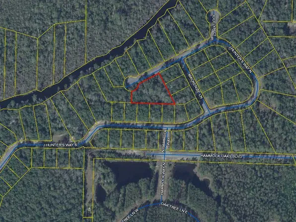 36 J Hunter's Way S #J, Freeport, FL 32439