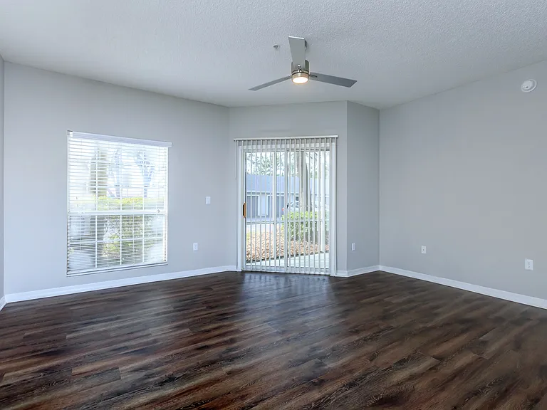 Registry at Windsor Parke — Photo 55