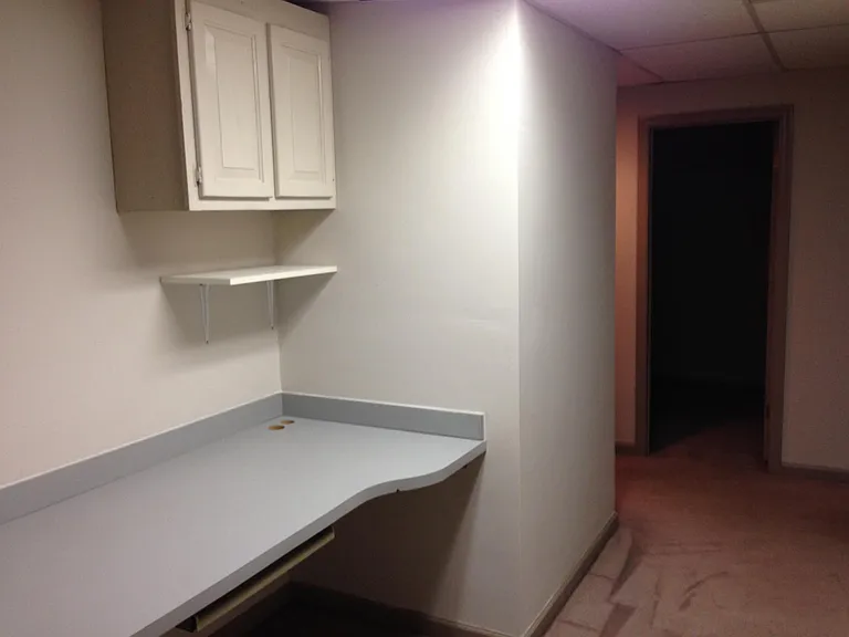 4032 Pine Manor Dr — Photo 5