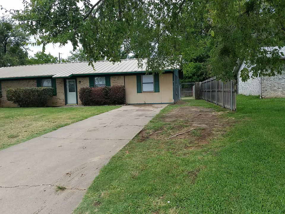 1125 Elm St, Sulphur Springs, TX 75482 Zillow