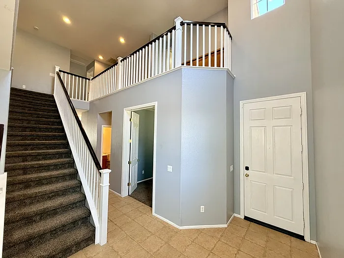 31141 Old Trail Cir — Photo 8