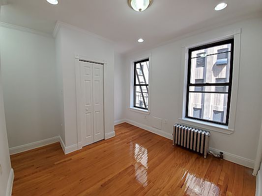 1st image of 212 W 17th St APT 4B
