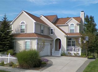 1515 Fountain View Ln, Oxford, MI