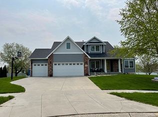 3535 McGee St, Lincoln, NE 68516