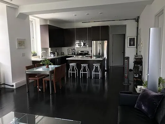 Rented by Triumph Property Group | media 12